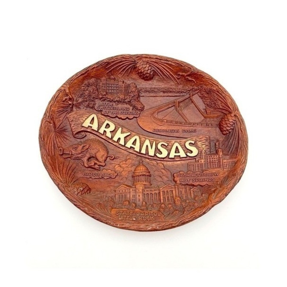 Vintage Lugene's Inc. Arkansas State Souvenir Plate Faux Wood Resin Wall Hanging